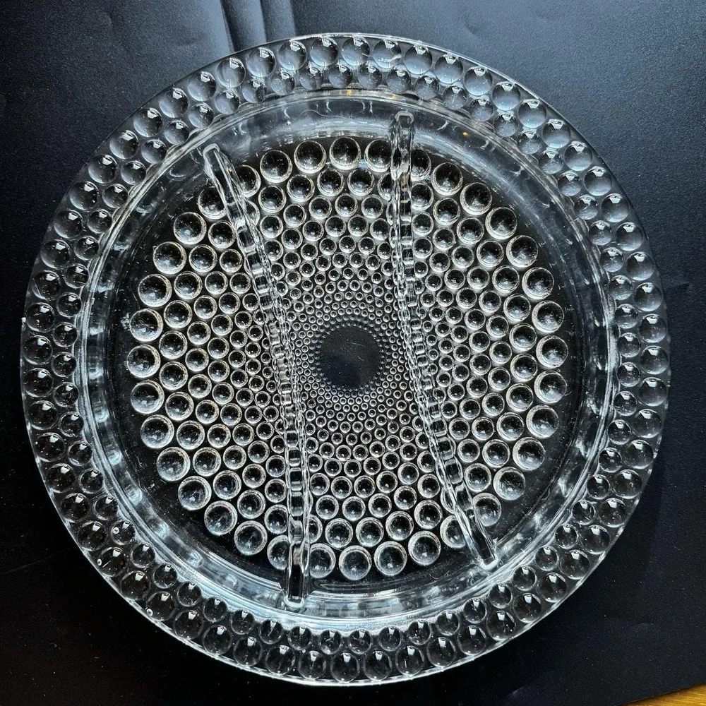 Thousand Eye Hobnail Boppie 11
